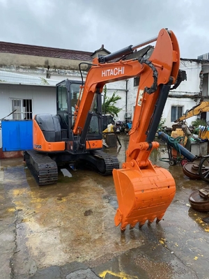 높은 작업 효율성 HITACHI ZX55USR 미니 발굴기 5.5톤 사용 중량