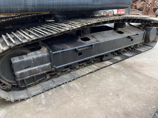 상하이에서 1.1m3 버킷 용량과 20000 KG 무게의 사용 된 KOBELCO SK200 발굴기