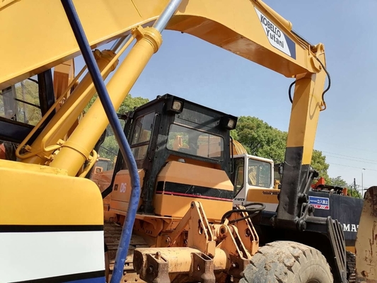 좋은 상태의 1.2m3 버킷 용량으로 사용 된 Kobelco SK200 크롤러 발굴기