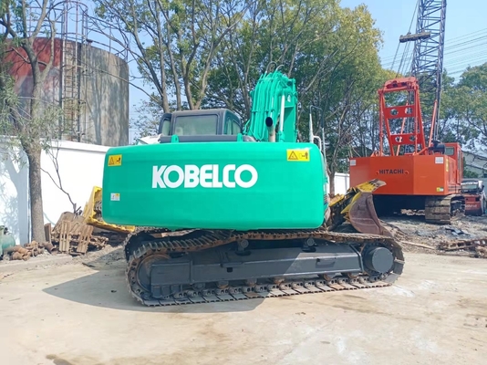 66KW 전력으로 사용 된 Kobelco SK200-6 크롤러 발굴기 좋은 상태