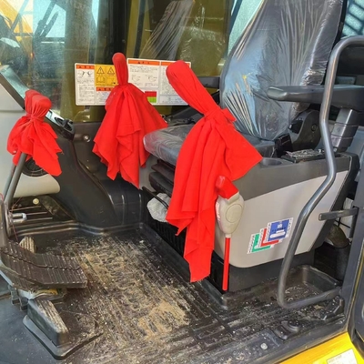 사용 된 발굴기 KOMATSU PC210-8 근로시간이 낮고 좋은 상태