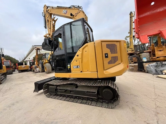 일본에서 사용 된 Caterpillar 307.5 미니 발굴기 낮은 시간 및 7500 KG 기계 무게