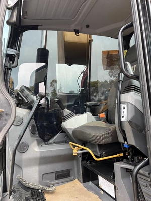 CAT 307.5 일본에서 사용 된 미니 발굴기 7500 KG 기계 무게