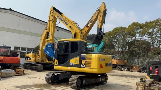 11000 KG 상하이에서 좋은 상태에서 EPA 엔진과 함께 사용 된 코마쓰 PC110 발굴기