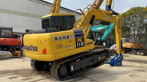 11000 KG 상하이에서 좋은 상태에서 EPA 엔진과 함께 사용 된 코마쓰 PC110 발굴기