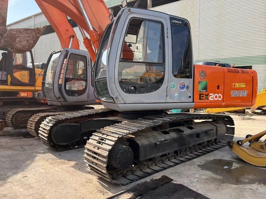 사용 된 히타치 EX200 Zaxis 120-6 ISUZU 엔진과 Vickers 수압 밸브가있는 발굴기