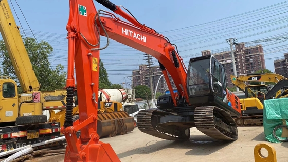 사용 된 히타치 ZX200-3G 크롤러 발굴기 112kW 전력 및 0-2000 작업 시간