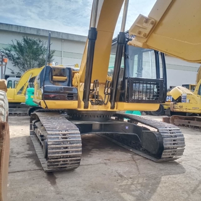 CAT 330D2L 수압 실린더와 일본 엔진이 있는 발굴기