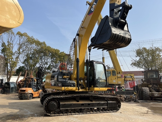 일본 사용 된 CAT 330D2 발굴기 및 공사 효율성을 위해 사용 된